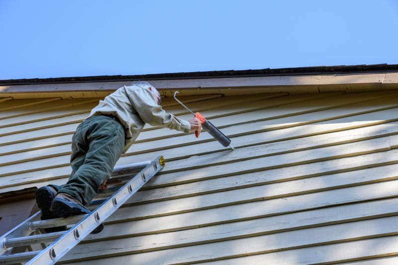 Expert Vinyl Siding Repair